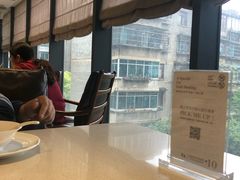 靠窗位-泉上·发现DISCOVERY ·黔菜餐厅(银海元隆广场店)