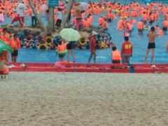-黄河谷马拉湾海浪浴场