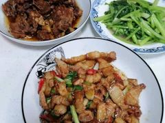 -天鹅到家·保姆月嫂育儿嫂(蔚蓝海岸店)