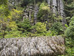 -梭布垭石林景区