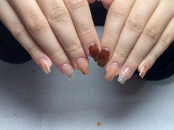 点击看大图 -星辰·新中式美甲美睫工作室