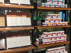 -Laderach 莱德拉(上海环贸iapm店)