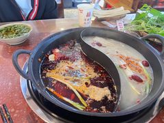 -赵美丽·重庆社区火锅·直营店(火车东站·中豪国际店)