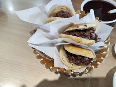-闫家驴肉老店(华电一校店)