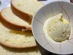 冰淇淋面包-久藏·横膈膜烧肉·酒场(江汉路店)