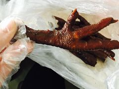 -佬钱湾仔(衣裳街店)