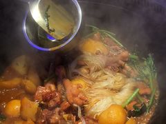 -山河屯铁锅炖(哈西站店)