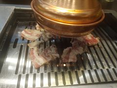 -臻牛烤肉