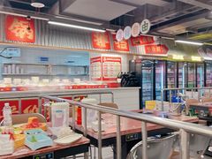 -四囍码头海鲜烧烤自助火锅(外滩南京东路悦荟广场店)