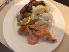 -中航泊悦酒店·云庭咖啡厅(虹桥机场T2店)