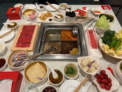 番茄锅底-海底捞火锅(勒泰店)