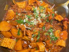 -山河屯铁锅炖(哈西站店)