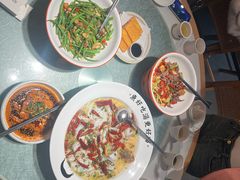 -首秀·四川料理(吾悦广场店)