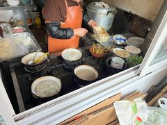 -小许三鲜砂锅馄饨店(家多乐烟酒店)