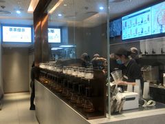 -喜茶(北京华贸购物中心店)