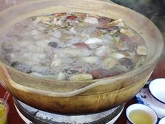 -威邵鸡煲(西华路总店)