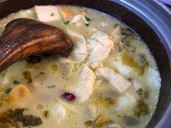 -周鱼小馆石锅酸菜鱼(活力汇店)