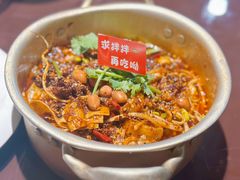 -三个大叔烤羊肉串·歌手驻唱·碳烤鲜肉(西三旗店)