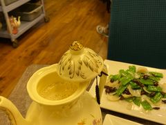 -贯贯吉·清真餐厅(浙江中路店)