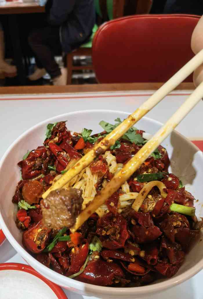 杨小涛跷脚牛肉面(高新万达店)-"抖音上看到的,今天就来尝尝中午饭点