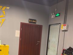 -不倒翁实景剧情密室逃脱(光明凤凰城站店)