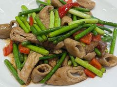 蒜苗炒大肠-胖子饭店(兴学弄店)