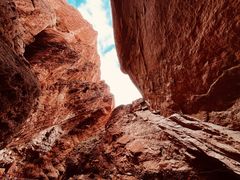 -天山神秘大峡谷