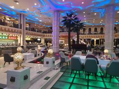 -碧中海汤泉汗蒸酒店