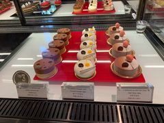 -Salon de The de Joel Robuchon(外滩18号店)
