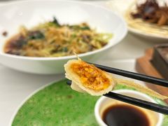 -品海楼·大连海胆锅贴馆(东港店)