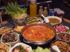 -亮欢寨酸汤鱼(沙冲路店)