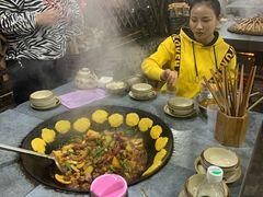 乡村肥肠-咊记茅草棚柴火鸡(乌当店)