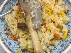 -汗腾格里·风味餐厅(新疆驻京办店)