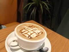 -Common Table · Brunch & Coffee