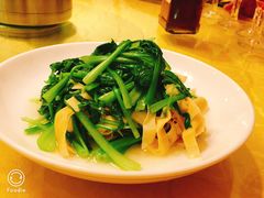 -鹿港小镇经典老上海菜(长乐路店)