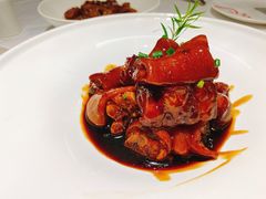 圆苑红烧三宝-圆苑(静安寺店)