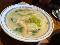 -老雒阳面馆·水席(定鼎门店)