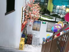 -黄泥岗·地道湖北菜(奥特莱斯店)