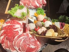 -湊湊火锅·茶憩(新中关购物中心店)