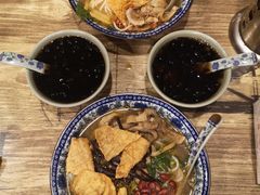 -柳石居柳州螺蛳粉(万达店)