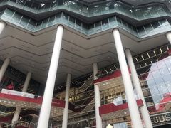 -上海世茂广场(南京东路店)