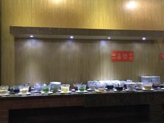 -佬土鹅肠火锅(中建大观店)