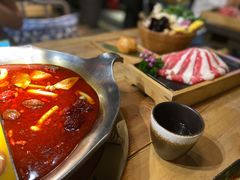 -湊湊火锅·茶憩(杭州湖滨银泰in77店)