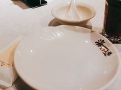 -宝燕海货工场(长江国际店)