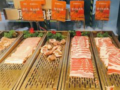 -山焱·炭火自助烤肉(周浦万达店)
