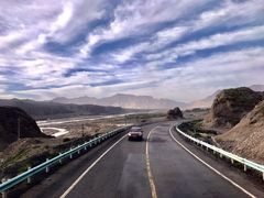 -天山神秘大峡谷