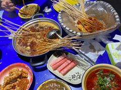 -马路边边串串香(苗栗路店)