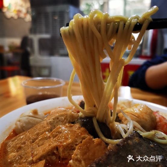 吴番婆沙茶面(金榜店)