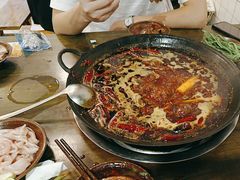 -黄潇洒老火锅(九眼桥宏济巷店)