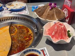 -生活如沸·顺德水牛奶火锅(人民广场店)